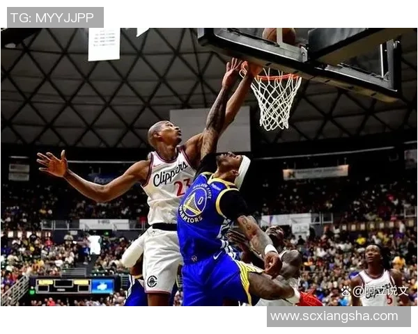 2015年NBA总决赛第二场勇士与骑士激战回顾与精彩瞬间分析